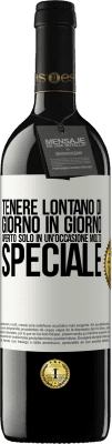 39,95 € Spedizione Gratuita | Vino rosso Edizione RED MBE Riserva Tenere lontano di giorno in giorno. Aperto solo in un'occasione molto speciale Etichetta Bianca. Etichetta personalizzabile Riserva 12 Mesi Raccogliere 2014 Tempranillo