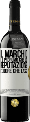 39,95 € Spedizione Gratuita | Vino rosso Edizione RED MBE Riserva Il marchio è il profumo che usi. Reputazione, l'odore che lasci Etichetta Bianca. Etichetta personalizzabile Riserva 12 Mesi Raccogliere 2015 Tempranillo