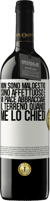 39,95 € Spedizione Gratuita | Vino rosso Edizione RED MBE Riserva Non sono maldestro, sono affettuoso e mi piace abbracciare il terreno quando me lo chiedi Etichetta Bianca. Etichetta personalizzabile Riserva 12 Mesi Raccogliere 2016 Tempranillo