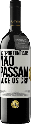 39,95 € Envio grátis | Vinho tinto Edição RED MBE Reserva As oportunidades não passam. Você os cria Etiqueta Branca. Etiqueta personalizável Reserva 12 Meses Colheita 2015 Tempranillo