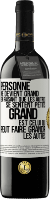 39,95 € Envoi gratuit | Vin rouge Édition RED MBE Réserve Personne ne devient grand en faisant que les autres se sentent petits. Grand est celui qui peut faire grandir les autres Étiquette Blanche. Étiquette personnalisable Réserve 12 Mois Récolte 2015 Tempranillo