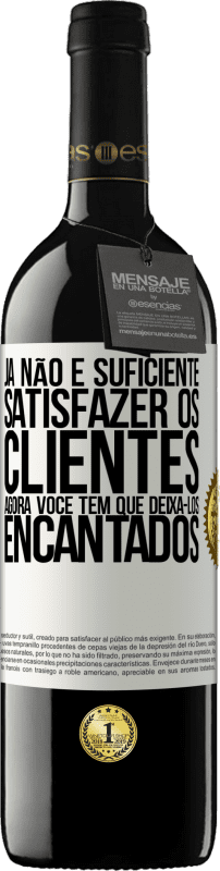 39,95 € Envio grátis | Vinho tinto Edição RED MBE Reserva Já não é suficiente satisfazer os clientes. Agora você tem que deixá-los encantados Etiqueta Branca. Etiqueta personalizável Reserva 12 Meses Colheita 2015 Tempranillo