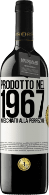 39,95 € Spedizione Gratuita | Vino rosso Edizione RED MBE Riserva Prodotto nel 1967. Invecchiato alla perfezione Etichetta Bianca. Etichetta personalizzabile Riserva 12 Mesi Raccogliere 2016 Tempranillo