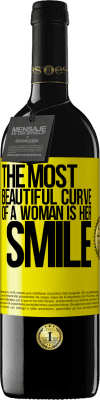 39,95 € 送料無料 | 赤ワイン REDエディション MBE 予約する 女性の最も美しい曲線は彼女の笑顔です 黄色のラベル. カスタマイズ可能なラベル 予約する 12 月 収穫 2014 Tempranillo