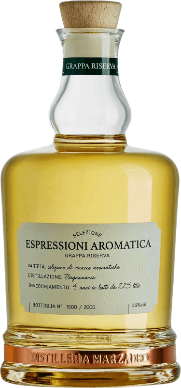 111,95 € Kostenloser Versand | Grappa Marzadro Espressioni Aromatica Trocken Trentino Italien Moscato — Muskateller, Chardonnay, Gewürztraminer 70 cl