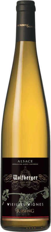 17,95 € Spedizione Gratuita | Vino Bianco Wolfberger Trocken — Secco VV Vieilles Vignes — Vigne Vecchie A.O.C. Alsace Alsazia Francia Riesling 75 cl