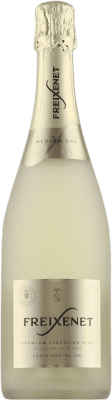 10,95 € Envio grátis | Espumante branco Freixenet Carta Semi-seco Semi-doce D.O. Cava Catalunha Espanha Garrafa 75 cl
