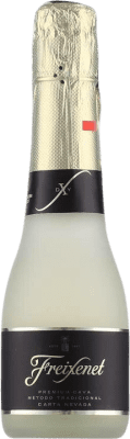 5,95 € Envio grátis | Espumante branco Freixenet Carta Nevada Seco D.O. Cava Catalunha Espanha Parellada Garrafa Pequena 20 cl