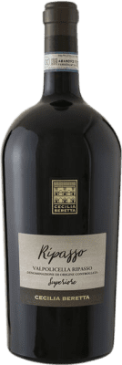 71,95 € Envío gratis | Vino tinto Cecilia Beretta Classico Superiore Seco D.O.C. Valpolicella Ripasso Veneto Italia Corvina, Rondinella, Corvinone, Negrara Botella Magnum 1,5 L