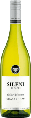 17,95 € Envío gratis | Vino blanco Sileni Cellar Selection Seco I.G. Hawkes Bay Hawke's Bay Nueva Zelanda Chardonnay Botella 75 cl