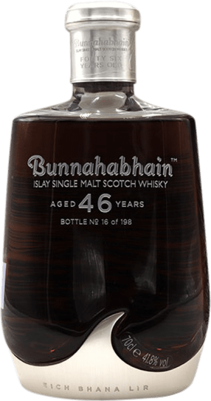 9 334,95 € Spedizione Gratuita | Whisky Single Malt Bunnahabhain Eich Bhana Lir Scozia Regno Unito 45 Anni Bottiglia 70 cl