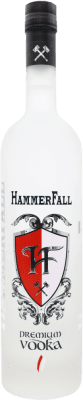 51,95 € Spedizione Gratuita | Vodka Hammerfall Svezia 70 cl