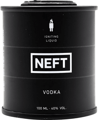 13,95 € 免费送货 | 伏特加 Neft 俄罗斯联邦 微型瓶 10 cl