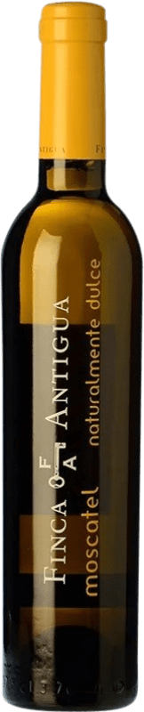 16,95 € Free Shipping | White wine Finca Antigua D.O. La Mancha Castilla la Mancha Spain Muscat Half Bottle 37 cl