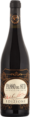 11,95 € 免费送货 | 红酒 Masseria Tagaro Passo del Sud Appassimento I.G.T. Puglia 意大利 Merlot, Primitivo, Nero di Troia 瓶子 75 cl