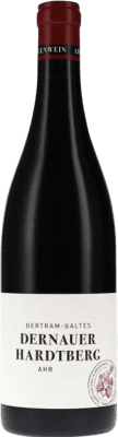 63,95 € Envio grátis | Vinho tinto Bertram Baltes Dernauer Hardtberg Ahr Alemanha Pinot Preto Garrafa 75 cl