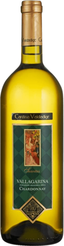 7,95 € Бесплатная доставка | Белое вино Valdadige Veronese I.G.T. Vallagarina Venecia Италия Chardonnay бутылка 1 L