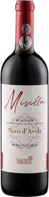 7,95 € 免费送货 | 红酒 Paolini Misilla I.G.T. Terre Siciliane 西西里岛 意大利 Nero d'Avola 瓶子 75 cl