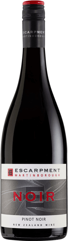 24,95 € Envío gratis | Vino tinto Escarpment Noir I.G. Martinborough Martinborough Nueva Zelanda Pinot Negro Botella 75 cl