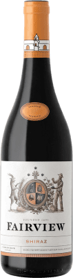 15,95 € Spedizione Gratuita | Vino rosso Fairview Estate Range Shiraz W.O. Western Cape Western Cape South Coast Sud Africa Syrah Bottiglia 75 cl