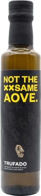 24,95 € Kostenloser Versand | Olivenöl Not The Same Virgen Extra Trufa Negra Premium Spanien Arbequina Kleine Flasche 25 cl