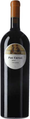 49,95 € Spedizione Gratuita | Vino rosso Alemany i Corrió Pas Curtei D.O. Penedès Catalogna Spagna Merlot, Cabernet Sauvignon, Carignan Bottiglia Magnum 1,5 L
