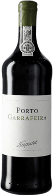 1 438,95 € Kostenloser Versand | Süßer Wein Niepoort Garrafeira 1983 I.G. Porto Porto Portugal Sousón, Touriga Franca, Touriga Nacional, Tinta Roriz, Tinta Amarela, Tinta Cão, Tinta Francisca Flasche 75 cl