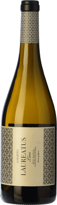 16,95 € Spedizione Gratuita | Vino bianco Laureatus Lías Crianza D.O. Rías Baixas Galizia Spagna Albariño Bottiglia 75 cl