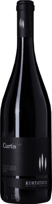 15,95 € Бесплатная доставка | Красное вино Cortaccia Curtis D.O.C. Alto Adige Трентино-Альто-Адидже Италия Merlot, Cabernet Sauvignon бутылка 75 cl