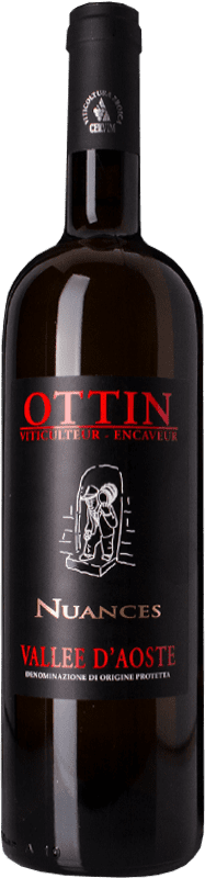 31,95 € Envío gratis | Vino blanco Ottin Nuances D.O.C. Valle d'Aosta Valle d'Aosta Italia Petite Arvine Botella 75 cl
