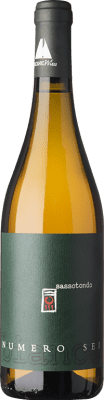 48,95 € Envío gratis | Vino blanco Sassotondo Numero Sei D.O.C. Maremma Toscana Toscana Italia Sauvignon Blanca, Greco Botella 75 cl