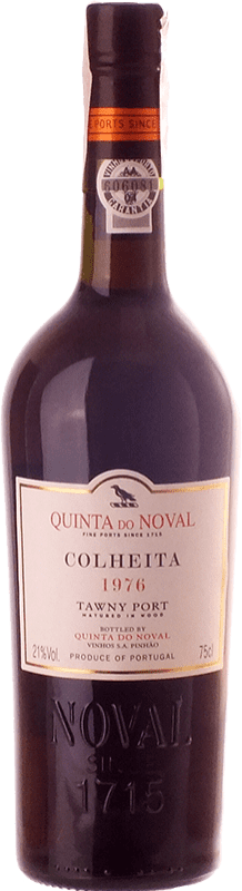 132,95 € 免费送货 | 加强葡萄酒 Quinta do Noval Colheita Tawny — 茶色波特 I.G. Porto 波尔图 葡萄牙 Sousón — Sousão — 苏桑, Touriga Franca, Touriga Nacional, Tinta Roriz, Tinta Cão 瓶装 75 cl
