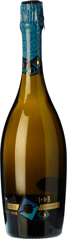 19,95 € Бесплатная доставка | Белое игристое вино U Més U 1 + 1 Igual a 3 Brut Nature — Брют Натюр Blanc de Noirs Резерва D.O. Cava Испания Pinot Noir — Пино Нуар Eco — Эко Био Органический Бутылка 75 cl