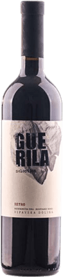 27,95 € Kostenloser Versand | Rotwein Guerila Wines Retro Selection Red I.G. Valle de Vipava Tal von Vipava Slowenien Merlot, Cabernet Franc, Barbera Flasche 75 cl