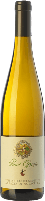 29,95 € Spedizione Gratuita | Vino bianco Abbazia di Novacella D.O.C. Alto Adige Trentino-Alto Adige Italia Pinot Grigio Bottiglia 75 cl