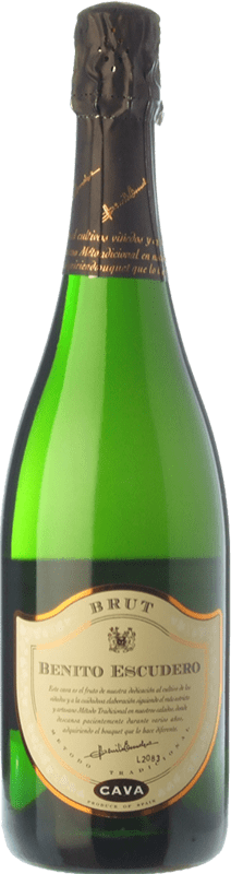 10,95 € 免费送货 | 白起泡酒 Bodegas Escudero 香槟 预订 D.O. Cava 加泰罗尼亚 西班牙 Viura 瓶子 75 cl