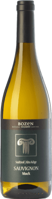 15,95 € Envio grátis | Vinho branco Bolzano Mock D.O.C. Alto Adige Trentino-Alto Adige Itália Sauvignon Garrafa 75 cl