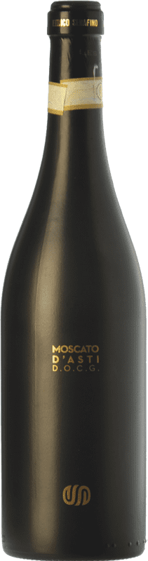 15,95 € Envio grátis | Vinho doce Enrico Serafino Black Edition D.O.C.G. Moscato d'Asti Piemonte Itália Mascate Branco Garrafa 75 cl