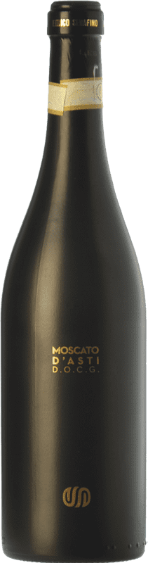 15,95 € Spedizione Gratuita | Vino dolce Enrico Serafino Black Edition D.O.C.G. Moscato d'Asti Piemonte Italia Moscato Bottiglia 75 cl