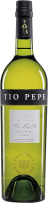 9,95 € 免费送货 | 强化酒 González Byass Tío Pepe Fino 额外的干燥 D.O. Jerez-Xérès-Sherry 安达卢西亚 西班牙 Palomino Fino 瓶子 75 cl