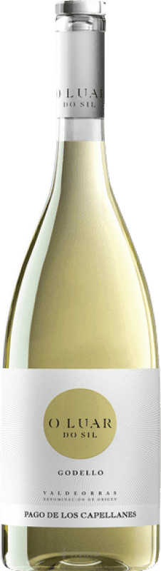 18,95 € Spedizione Gratuita | Vino bianco Pago de los Capellanes O Luar Do Sil D.O. Valdeorras Galizia Spagna Godello Bottiglia 75 cl