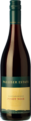 55,95 € Envío gratis | Vino tinto Palliser Estate Estate Crianza I.G. Martinborough Martinborough Nueva Zelanda Pinot Negro Botella 75 cl