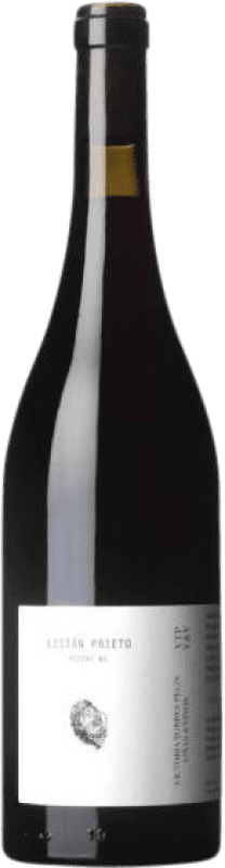 33,95 € Free Shipping | Red wine Victoria Torres D.O. La Palma Canary Islands Spain Listán Black Bottle 75 cl