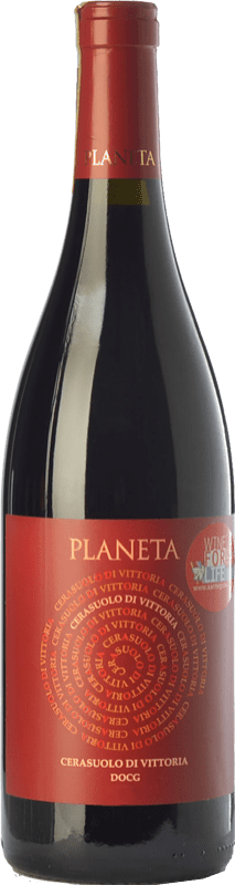 18,95 € Spedizione Gratuita | Vino rosso Planeta D.O.C.G. Cerasuolo di Vittoria Sicilia Italia Nero d'Avola, Frappato Bottiglia 75 cl