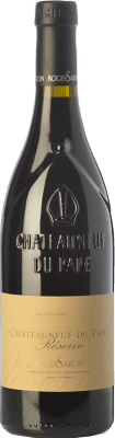 43,95 € 免费送货 | 红酒 Roger Sabon Cuvée 预订 A.O.C. Châteauneuf-du-Pape 罗纳 法国 Syrah, Grenache, Monastrell 瓶子 75 cl