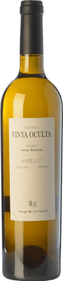 26,95 € Spedizione Gratuita | Vino bianco Vinya Oculta Amós Bañeres Vinya de la Múnia Crianza D.O. Penedès Catalogna Spagna Xarel·lo Bottiglia 75 cl