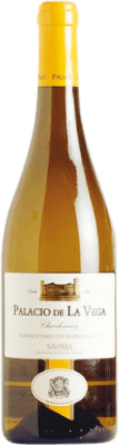 5,95 € Envio grátis | Vinho branco Palacio de la Vega D.O. Navarra Navarra Espanha Chardonnay Garrafa 75 cl