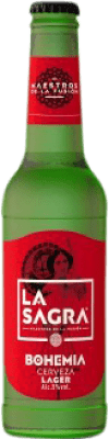 28,95 € Envío gratis | Caja de 24 unidades Cerveza La Sagra Bohemia Botellín Tercio 33 cl