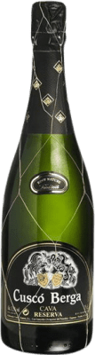 13,95 € 送料無料 | 白のスパークリングワイン Cuscó Berga Brut Nature — ブリュット・ナチュール 伝統的 D.O. Cava カタロニア スペイン Macabeo — マカベオ, Xarel·lo — チャレッロ, Parellada — パレリャーダ 75 cl