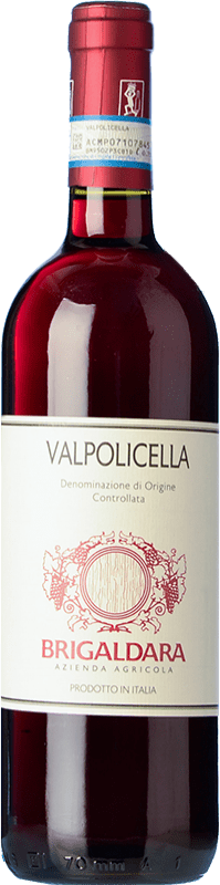 12,95 € Бесплатная доставка | Красное вино Brigaldara D.O.C. Valpolicella Венето Италия Corvina, Rondinella, Corvinone бутылка 75 cl